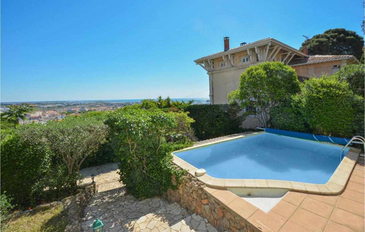 Cozy Home In Sete With Outdoor Swimming Pool Buitenkant foto