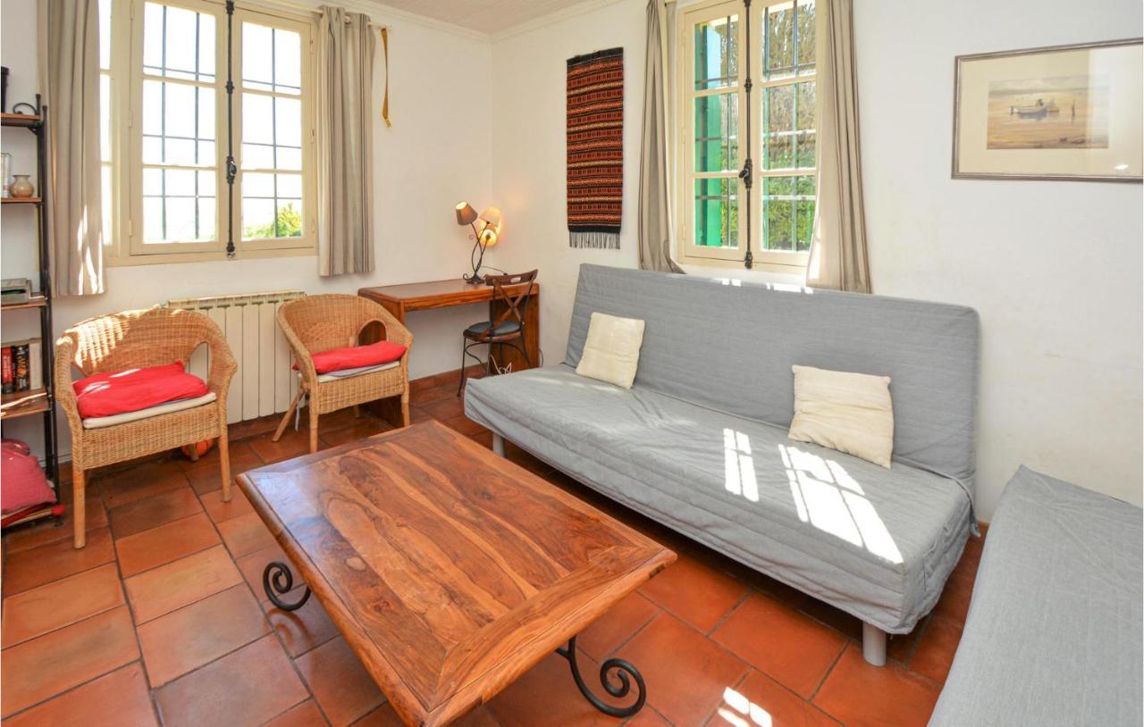 Cozy Home In Sete With Outdoor Swimming Pool Buitenkant foto