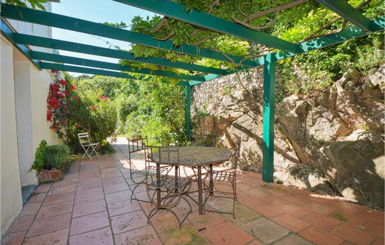 Cozy Home In Sete With Outdoor Swimming Pool Buitenkant foto